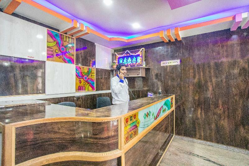 Capital O 5683 Ss Suites Бангалор Екстериор снимка